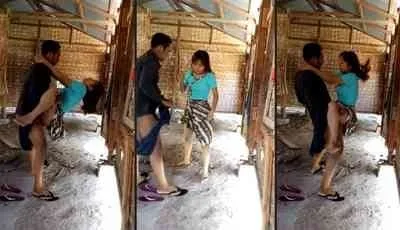 နွားတင်းကုတ်ထဲမှာ ရှယ်ဆော်နေတဲ့ မြန်မာအတွဲ အောကား